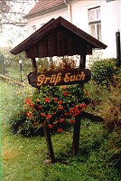 Begrüßungstafel Ortseinfahrt Eggendorf.